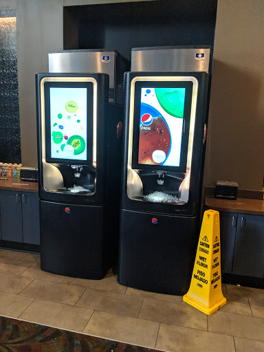 Movie Theater «B&B Theatres Shawnee 18», reviews and photos, 16301 Midland Dr, Shawnee, KS 66217, USA