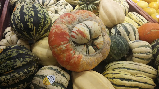 Shopping Mall «Bear Valley Shopping Center», reviews and photos, 3100 S Sheridan Blvd, Denver, CO 80227, USA