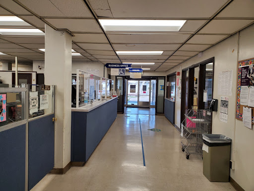 Kapalama Driver Licensing Center 925 Dillingham Blvd #101 Honolulu