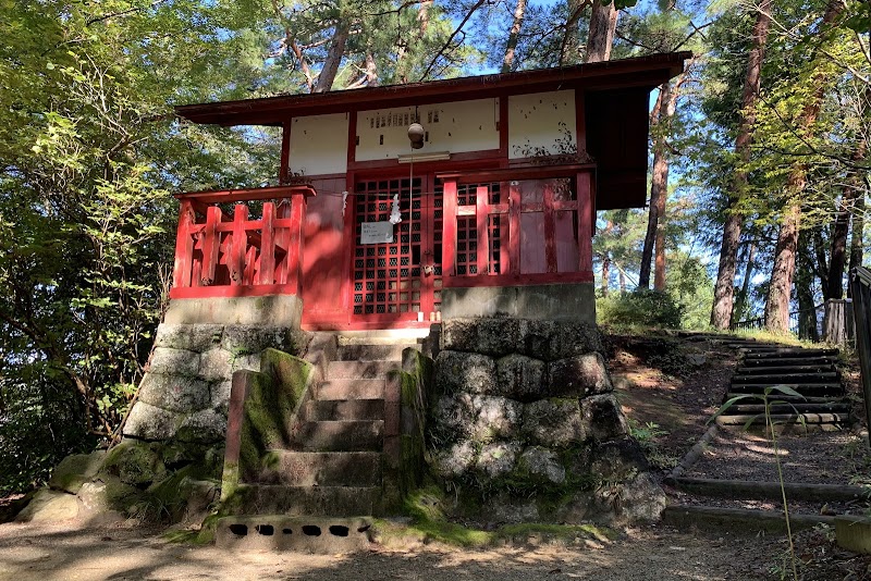 田尻伏見稲荷神社