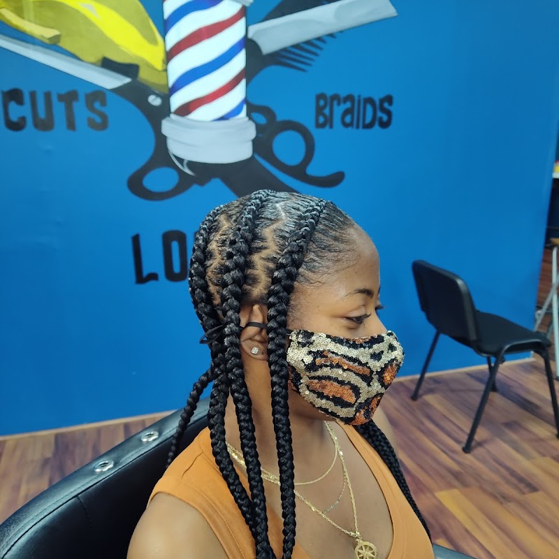 Infinity Cuts and Braids Lounge