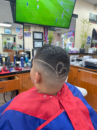 Barber Shop «CANEVARO BARBERSHOP», reviews and photos, 32 5th Ave, Bay Shore, NY 11706, USA