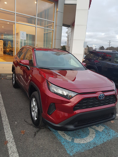 Toyota Dealer «Kenny Ross Toyota», reviews and photos, 8900 University Blvd, Moon, PA 15108, USA