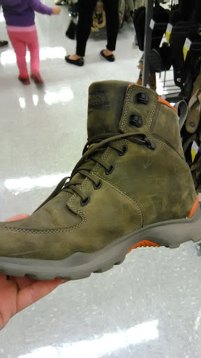 Sporting Goods Store «Academy Sports + Outdoors», reviews and photos, 7926 Giacosa Pl, Memphis, TN 38133, USA