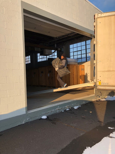 Moving and Storage Service «Two Men and a Truck», reviews and photos, 5328 Bardstown Rd, Louisville, KY 40291, USA