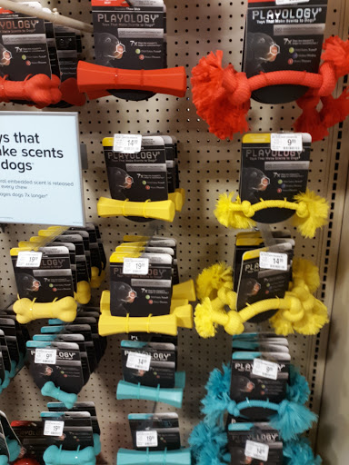 Pet Supply Store «PetSmart», reviews and photos, 11835 Retail Dr, Wake Forest, NC 27587, USA
