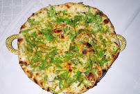 Pizza du Restaurant indien Karma Lounge à Ferney-Voltaire - n°3