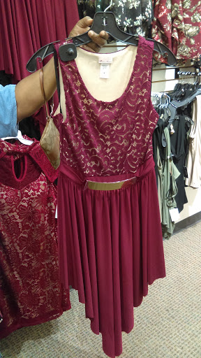 Clothing Store «Viva Fashion», reviews and photos, 5125 S 36th St, Omaha, NE 68107, USA