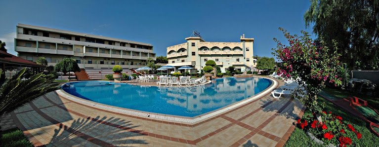 hotel delle canne Via Stromboli, 229, 87032 Amantea CS, Italia