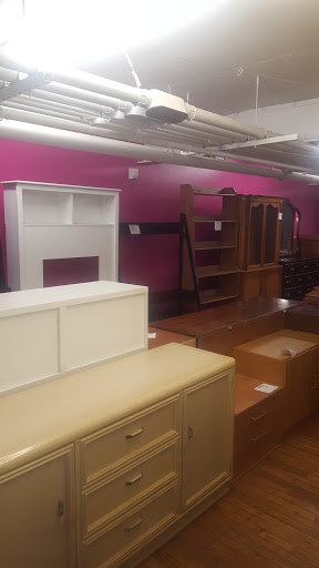 Thrift Store «Out of the Closet - Brooklyn», reviews and photos, 475 Atlantic Ave, Brooklyn, NY 11217, USA