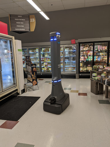 Grocery Store «Stop & Shop», reviews and photos, 35 Washington St, Lynn, MA 01904, USA