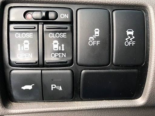 Used Car Dealer «M53 Auto Sales», reviews and photos, 2246 E Twelve Mile Rd, Warren, MI 48092, USA