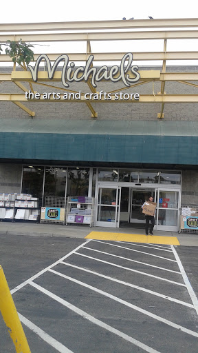 Craft Store «Michaels», reviews and photos, 3991 Hollis St, Emeryville, CA 94608, USA