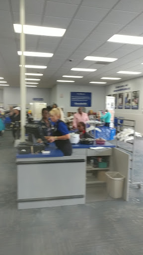 Thrift Store «Goodwill Bailey Bridge Retail Store», reviews and photos, 11749 Hull Street Rd, Midlothian, VA 23112, USA