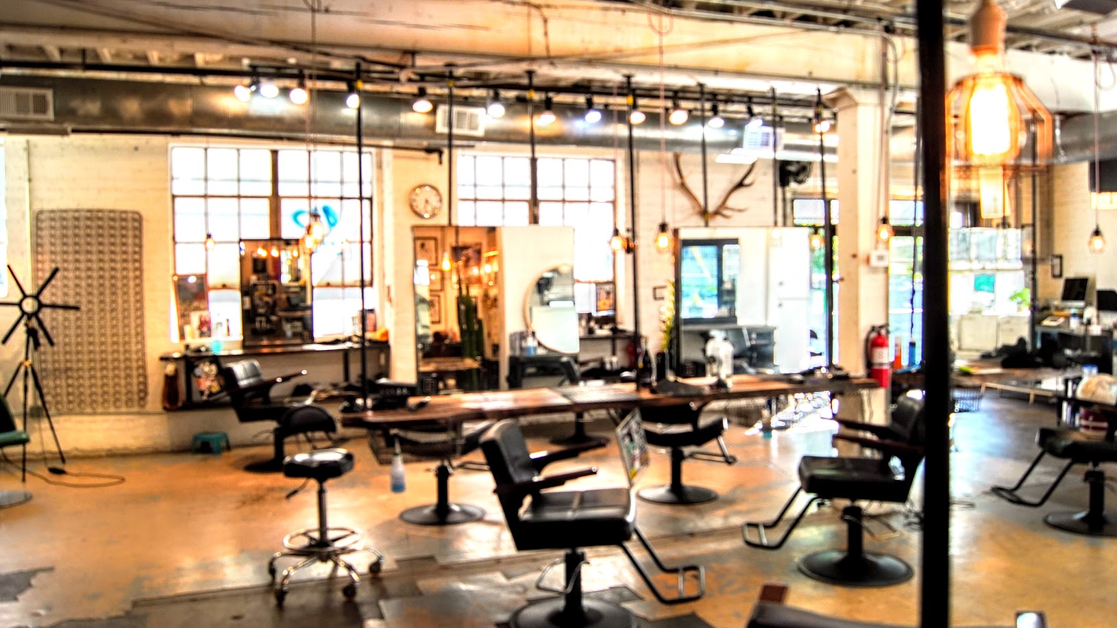 Melrose & Mcqueen Salon