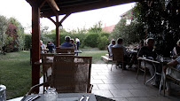 Atmosphère du Restaurant français Les Terrasses de la Bastide - Restaurant Forcalquier - n°6