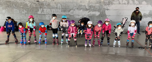 Escuela de patinaje Zona Verde