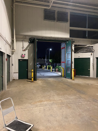 Self-Storage Facility «Simply Self Storage - Brighton», reviews and photos, 145 N Beacon St, Brighton, MA 02135, USA