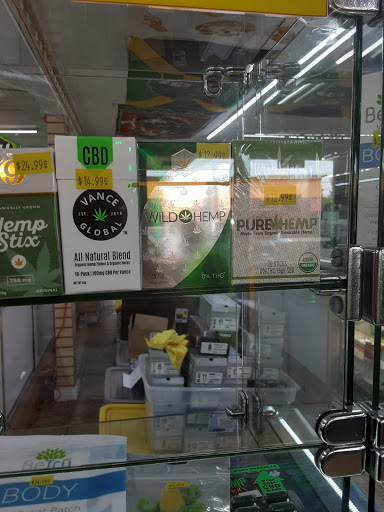 Vaporizer Store «210 Discount Store», reviews and photos, 4906 W Commerce St, San Antonio, TX 78237, USA