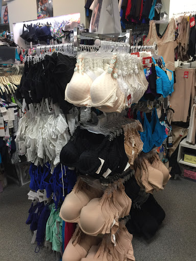 Lingerie Store «Lingerie By Susan», reviews and photos, 9 Lincoln Hwy, Edison, NJ 08820, USA