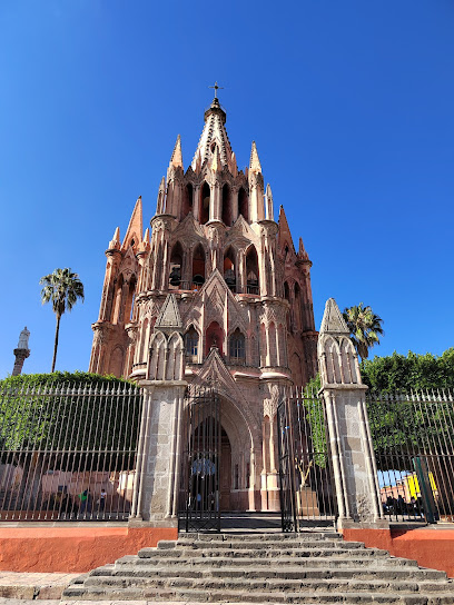 Parroquia de San Miguel Arcángel - Principal S/N, Zona Centro, Centro,  37700 San Miguel de Allende, Gto.