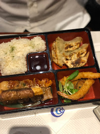 Bento du Restaurant japonais Sushi Boat à Montpellier - n°4