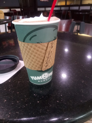 Donut Shop «Yum Yum Donuts», reviews and photos, 8139 W Manchester Ave, Playa Del Rey, CA 90293, USA