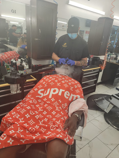 Barber Shop «In & Out 2 Barbershop & Salon», reviews and photos, 2147 E Semoran Blvd, Apopka, FL 32703, USA