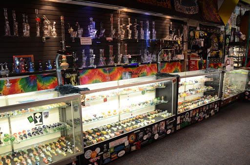 Vaporizer Store «Cloud 9 Smoke Shop», reviews and photos, 3421 Pearl St C, McHenry, IL 60050, USA