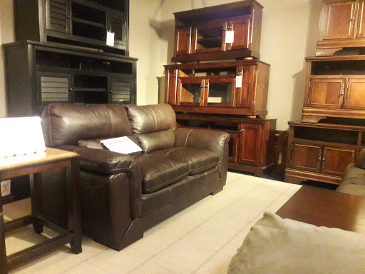 Furniture Store «Ashley HomeStore», reviews and photos, 1741 W Edgar Rd, Linden, NJ 07036, USA