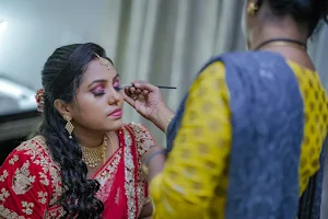 Aaish Beauty Parlour | Best Bridal Artist in Nagercoil. image