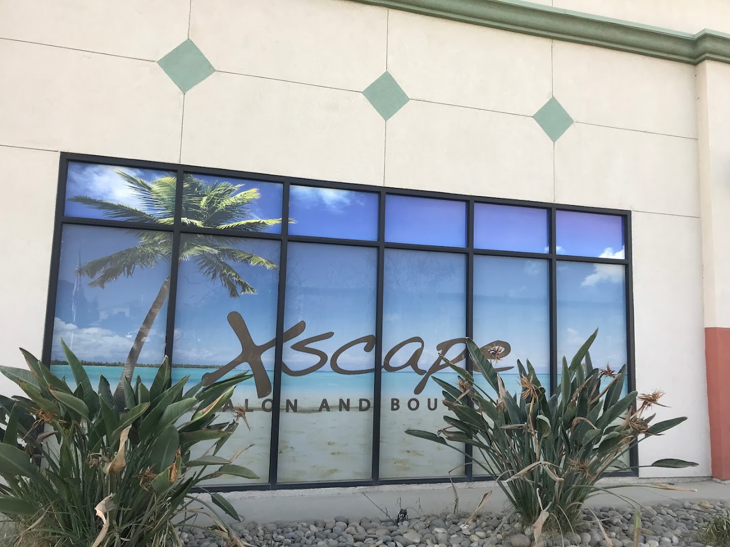 Xscape Salon And Boutique