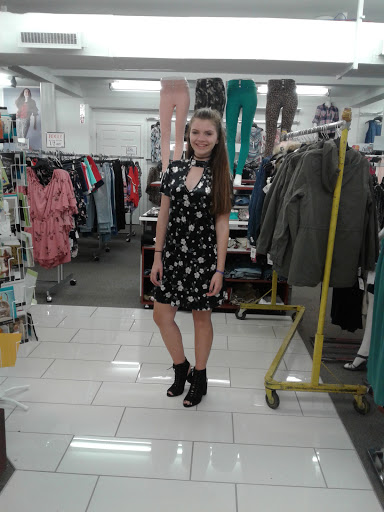 Department Store «Peebles», reviews and photos, 33 Broadway Mall, Hornell, NY 14843, USA