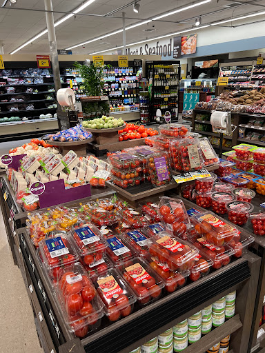 Grocery Store «Food Lion», reviews and photos, 805 Ocean Trail, Corolla, NC 27927, USA