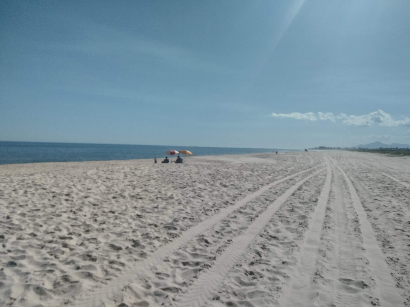 Fotografie cu Praia de Massambaba zonele de facilități