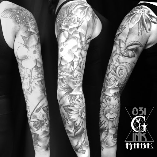 Tattoo Shop «831 INK Tattoos and Other Art», reviews and photos, 225 Lighthouse Ave, Monterey, CA 93940, USA