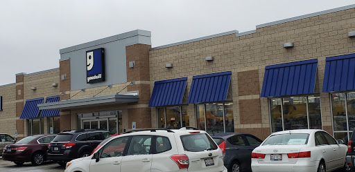 Non-Profit Organization «Goodwill Store & Donation Center», reviews and photos, 351 E Roosevelt Rd, Lombard, IL 60148, USA