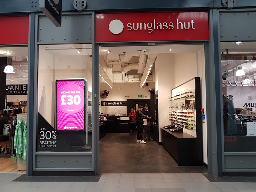 Sunglass Hut