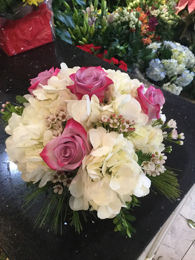 Florist «Greenwich Blooms Florist Inc», reviews and photos, 109 Mill St, Greenwich, CT 06830, USA