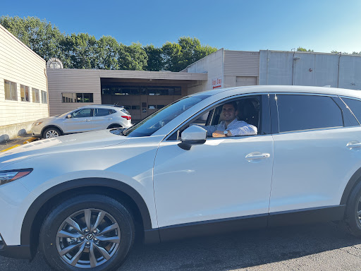 Mazda Dealer «Kiefer Mazda», reviews and photos, 383 Goodpasture Island Rd, Eugene, OR 97401, USA