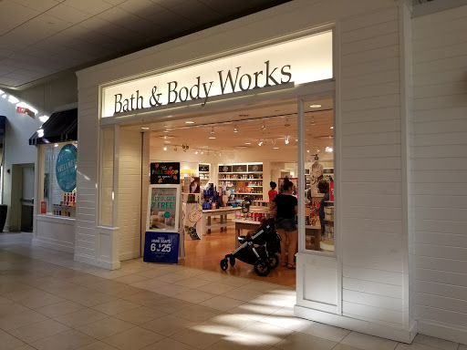 Beauty Supply Store «Bath & Body Works», reviews and photos, 9349 W Atlantic Blvd, Coral Springs, FL 33071, USA
