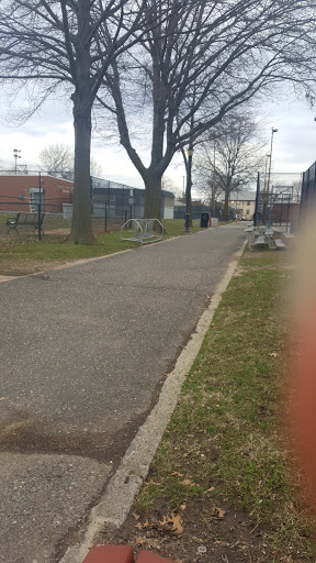 Park «Martin Bunky Reid Park», reviews and photos, Broadway Ave & Urban Ave, Westbury, NY 11590, USA