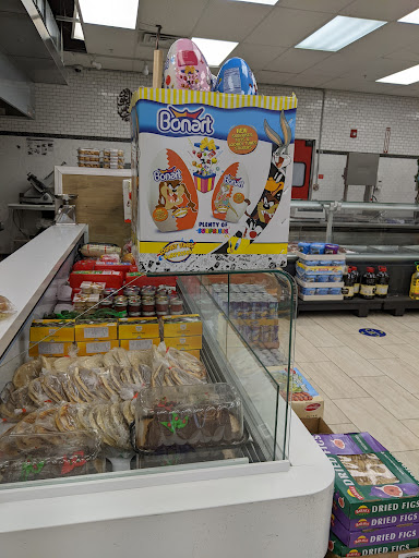 Asian Grocery Store «Sayar Food Market», reviews and photos, 3 Everett St #3e, Revere, MA 02151, USA
