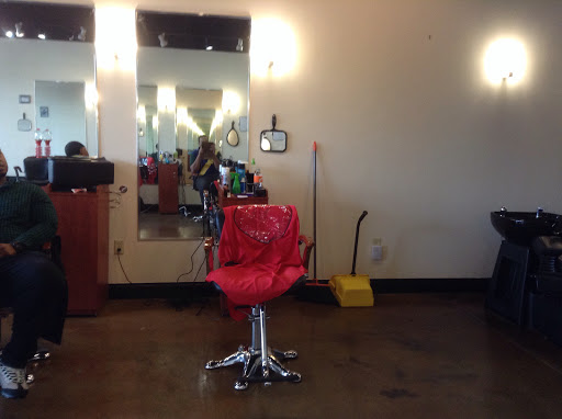 Barber Shop «Uppercuts Barber Shop», reviews and photos, 10450 Medlock Bridge Rd #106, Johns Creek, GA 30097, USA