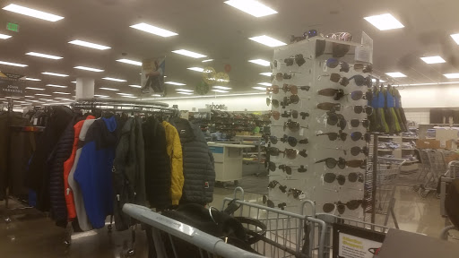 Department Store «Nordstrom Rack Cerritos Best Plaza», reviews and photos, 11111 183rd St, Cerritos, CA 90703, USA