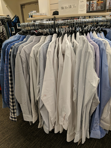 Department Store «Nordstrom Rack», reviews and photos, 3363 E Foothill Blvd, Pasadena, CA 91107, USA