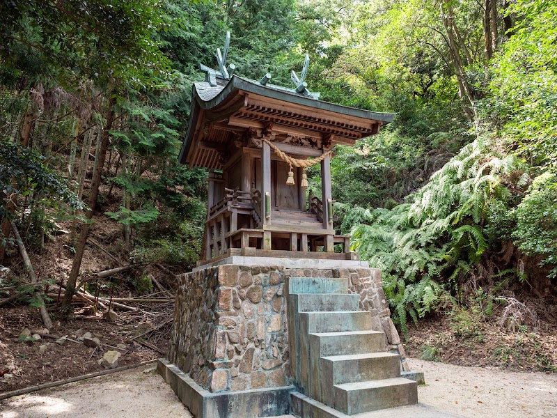 塩谷神社