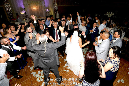 Walkrich Signature Events Photo, Video, DJ & Coordination image