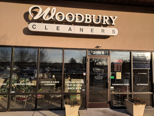 Dry Cleaner «Woodbury Cleaners - Eagle Valley Marketplace», reviews and photos, 2190 Eagle Creek Ln, St Paul, MN 55129, USA