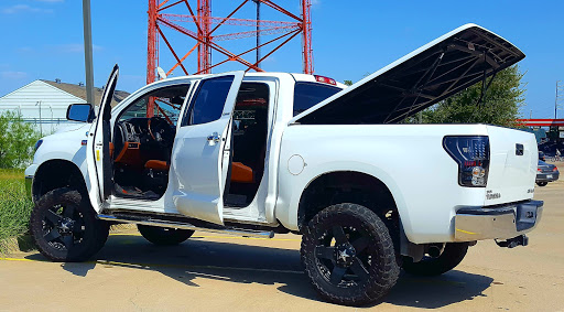 Car Wash «Legends Express Car Wash», reviews and photos, 222 E Round Grove Rd, Lewisville, TX 75067, USA